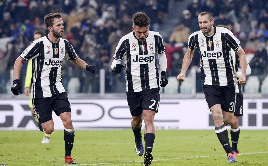 德转列瑞士球员历史身价前10：扎卡5000万欧第1，阿坎吉第2（德转发布瑞士球员历史身价前十：扎卡以5000万欧领跑，阿坎吉位列第二）