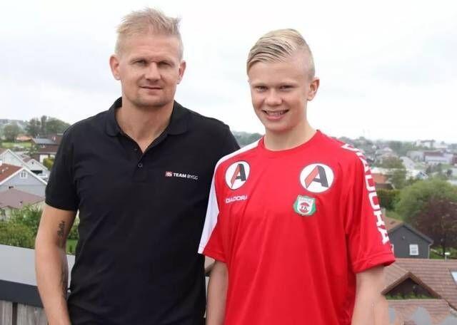 纳帅：抽签意味着世界杯快要来了，我们能感受到身体里的兴奋（纳帅：分组出炉意味着世界杯将至，我们已按捺不住兴奋）