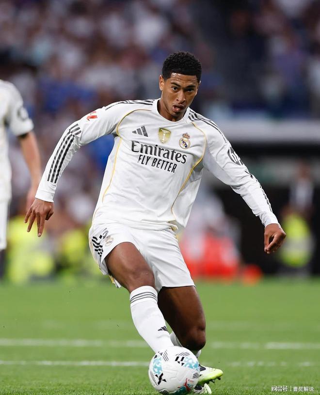 澳超战报：桑托斯破门被吹，麦克阿瑟FC 0-0墨尔本胜利（澳超赛况：桑托斯进球被判无效，麦克阿瑟FC与墨尔本胜利0-0握手言和）