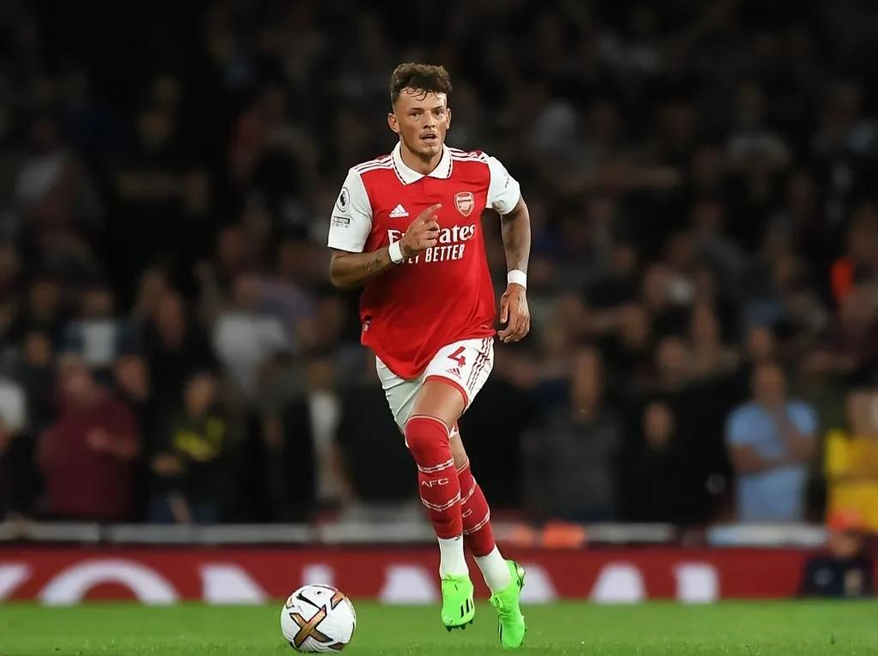 全市场：罗马有意引进比萨的德国右翼卫伊德里萨-图雷（据全市场报道，罗马有意签下比萨队德国右翼卫伊德里萨-图雷）