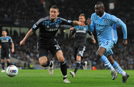 赛前发高烧，普利希奇比赛当天和球队会合并替补双响导演逆转（赛前高烧仍出战，普利希奇赛日与队会合替补梅开二度助逆转）