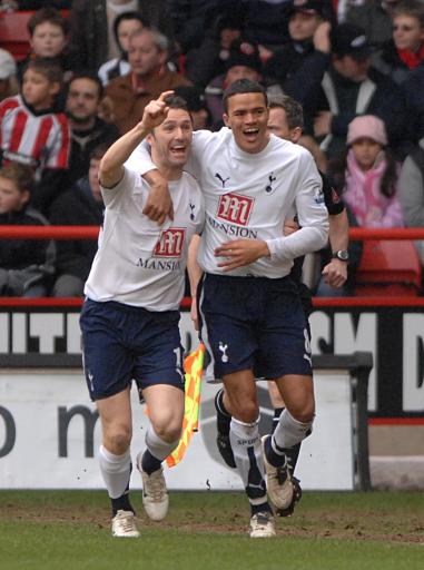 阿斯：卡马文加因肌肉疼痛未能正常训练，他整周都在单独训练（阿斯：卡马文加因肌肉不适未参加合练，本周全程个人训练）