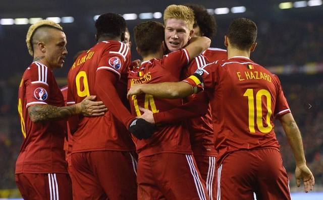 TA：纽卡正关注德甲市场，有意引进哈努斯和科贝尔（TA：纽卡盯上德甲，锁定哈努斯与科贝尔）