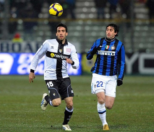 快船惜败森林狼，哈登独砍34分撑场，伦纳德下半场失常，其余球员表现低迷（快船憾负森林狼：哈登轰34分苦撑，伦纳德下半场失准，队友整体低迷）