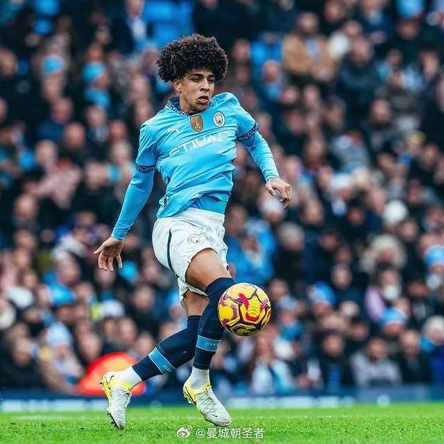 世界杯三个东道主小组赛场地公布：美国队在洛杉矶和西雅图（世界杯三东道主小组赛场地出炉：美国队将征战洛杉矶与西雅图）