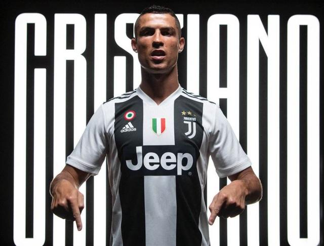 半场战报：汉堡0-1云达不莱梅，斯特奇破门（半场速递：汉堡暂0-1落后云达不莱梅，斯特奇打破僵局）