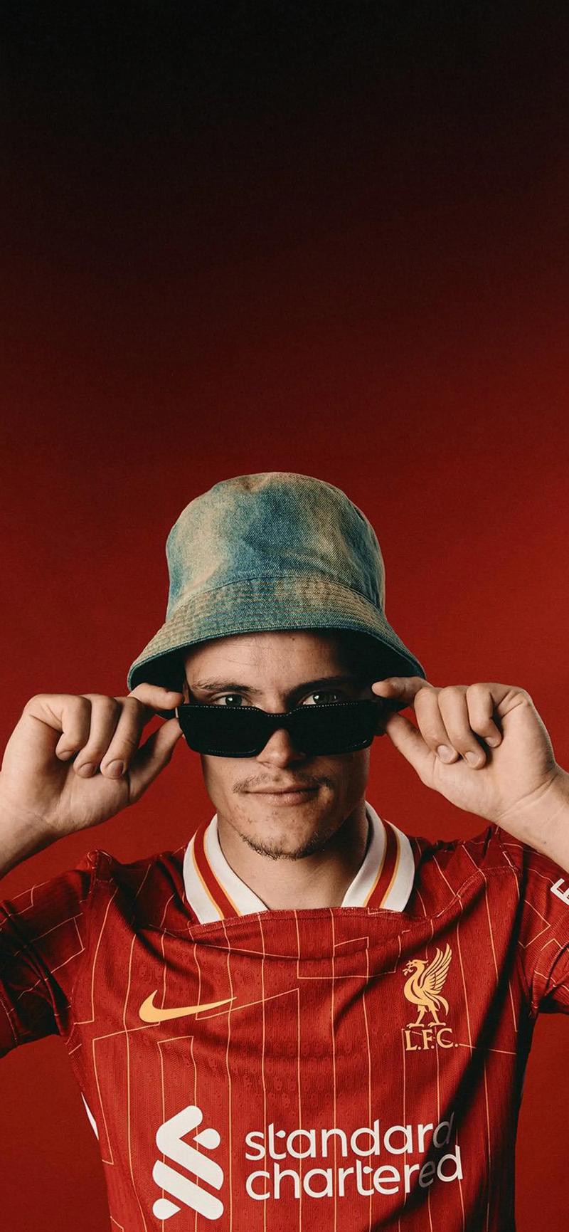 2025中超大结局：海港夺冠，亚泰、梅州降级，法比奥金靴（2025中超收官：海港问鼎，亚泰、梅州降级，法比奥加冕金靴）